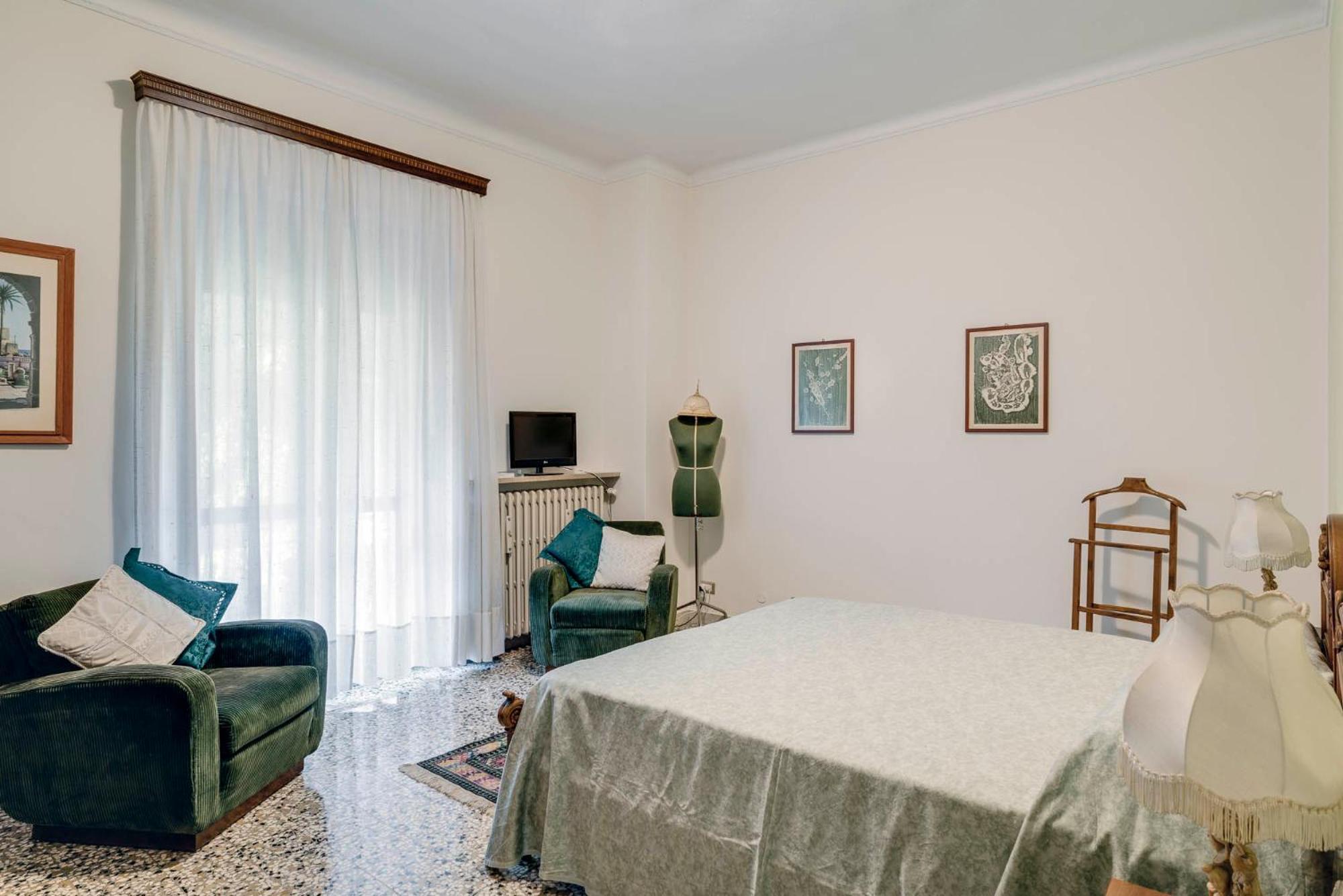 Sentirsi A Casa, Lontano Da Casa-Feel At Home Away From Home Caronno Pertusella エクステリア 写真